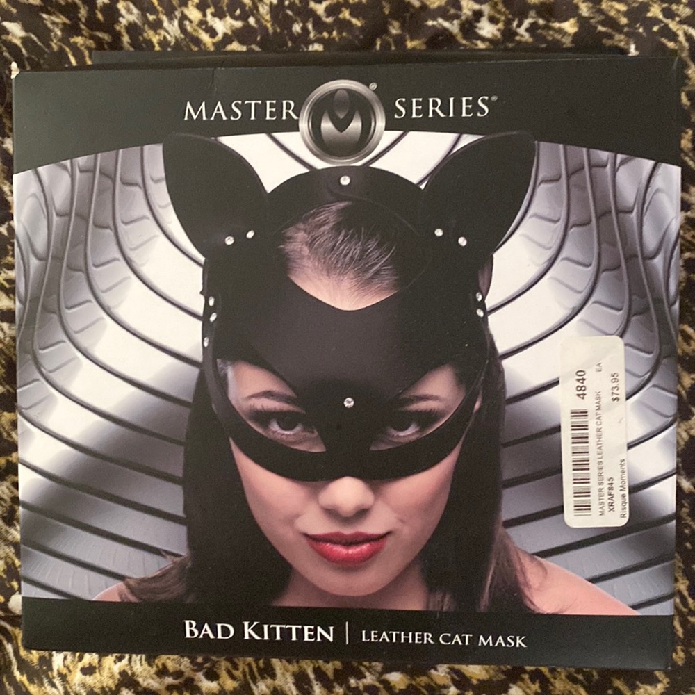 Master Series Genuine Leather Cat Mask.